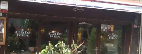 Cafe Rea is one of anadolu.