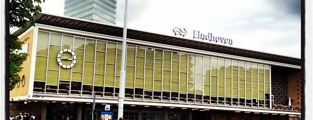 Station Eindhoven Centraal is one of Lugares favoritos de Thomas.