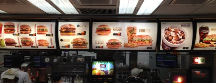 McDonald's is one of Lieux qui ont plu à Tania Ramos.