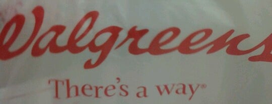 Walgreens is one of Locais curtidos por Patti.