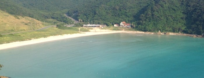 Takahama Beach is one of 日本の渚百選.