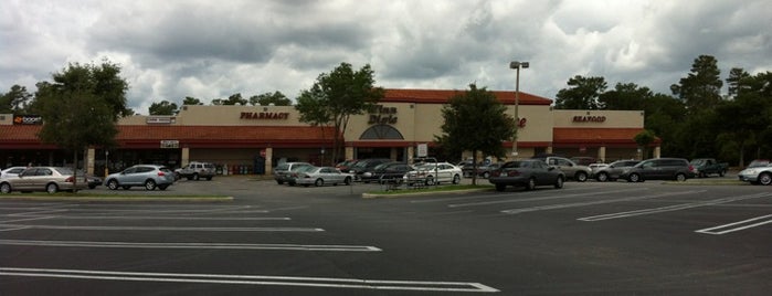 Winn-Dixie is one of Lieux qui ont plu à Owl.