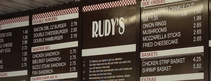 Rudy's Drive In is one of Locais salvos de Joanna.