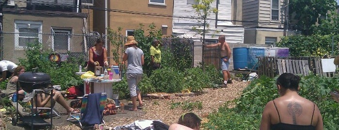Occupy vacant lots