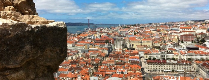 Замок Святого Георгия is one of Lisbon / Portugal.