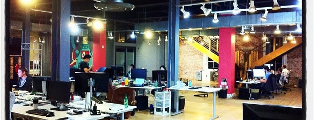 SweetLabs HQ is one of สถานที่ที่บันทึกไว้ของ Jennifer.