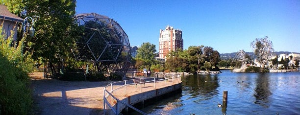 Lake Merritt Bird Sanctuary is one of Joshua'nın Beğendiği Mekanlar.