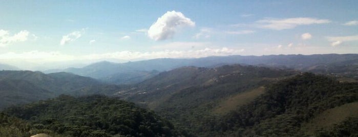 Pico do Imbiri is one of The best of Campos do Jordão.