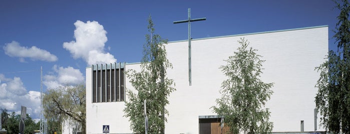 Alppilan kirkko is one of Kirkot Helsingissä.