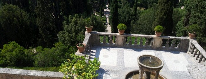 Villa d'Este is one of Patrimonio dell'Unesco.