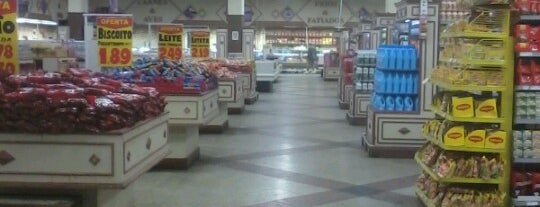 Freeport Supermercado is one of สถานที่ที่ Jaqueline ถูกใจ.
