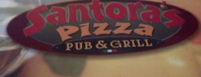 Santora's Pizza, Pub, and Grill is one of สถานที่ที่ Leslie ถูกใจ.