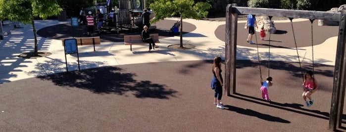 Vista Park is one of Parks & Playgrounds (Peninsula & beyond).