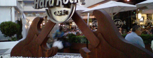 Hard Rock Cafe Marbella is one of Hard Rock Café.