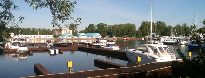 Яхт-клуб «Аврора» is one of Яхт-клубы Москвы.