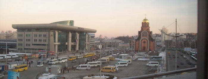 Південний залізничний вокзал is one of Залізничні вокзали України.