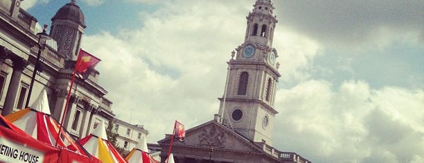 St Martin-in-the-Fields is one of Summer in London/été à Londres.