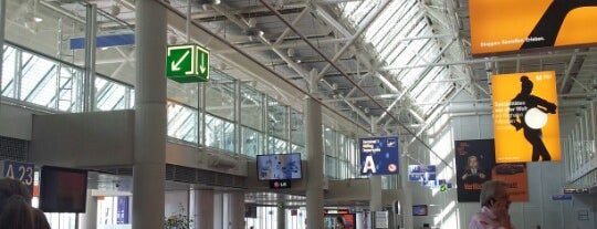 Aéroport de Munich-Franz Josef Strauss (MUC) is one of drupalcon.
