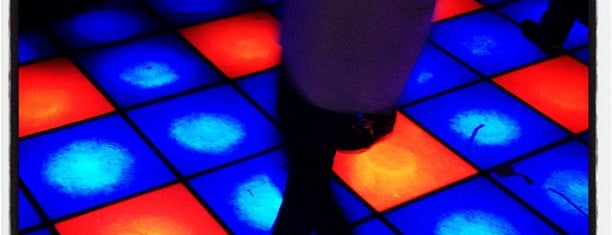 Shadow Lounge is one of Nightclubs in London.