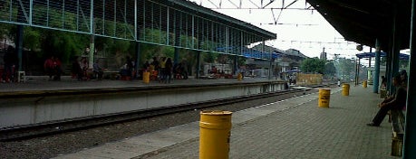 Stasiun Pasar Minggu is one of Stations in Jabodetabek.