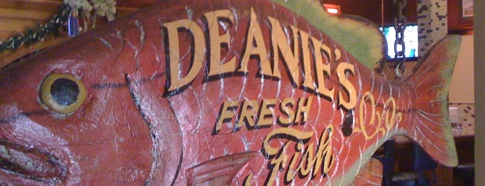 Deanie's Seafood Restaurant & Seafood Market is one of Must-visit Food in New Orleans.