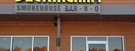 Buckingham Smokehouse Bar-B-Q is one of Tempat yang Disukai Laura.
