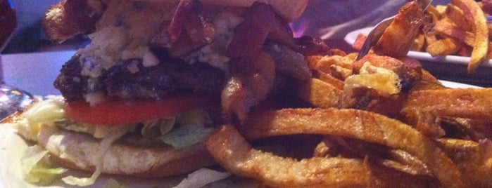 Fred's Texas Cafe is one of * Gr8 Burgers—Juicy 1s In The Dallas/Ft Worth Area.