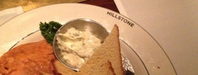 Hillstone Restaurant is one of Orte, die Diane gefallen.