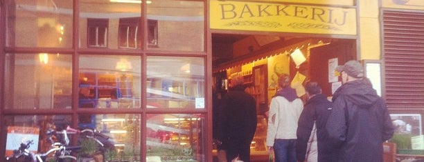 Hartog's Volkoren Bakkerij is one of Amsterdam favorites.