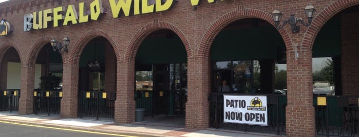 Buffalo Wild Wings is one of DC Restaurants.