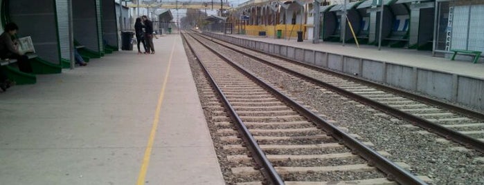 Estación San Bernardo is one of Estaciones Metrotrén y Expreso Maule.