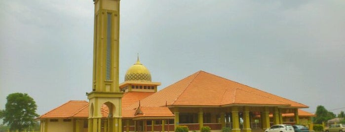 Masjid Taman Hadhari is one of Baitullah : Masjid & Surau.