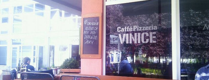 Caffé Pizzerie VINICE is one of Strašnická pizza.