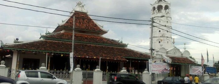 Masjid Tengkera Melaka is one of Visit Malaysia 2014: Islamic Tourism (Mosque).