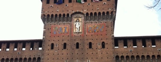 Castello Sforzesco is one of Favoritos.