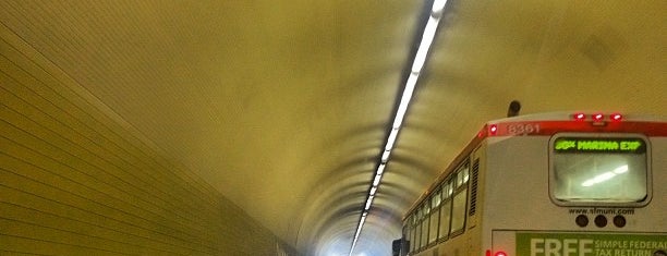 Broadway Tunnel is one of Eugene : понравившиеся места.