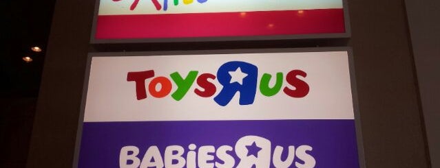 Toys"R"Us/ Babies"R"Us is one of いろんなお店.