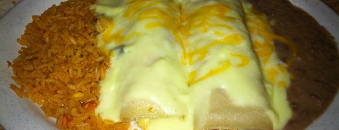 Los Vaqueros is one of The 11 Best Places for Sopapillas in Oklahoma City.