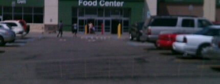 Walmart Supercenter is one of muskegon.