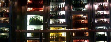 Minibar is one of 100 great bars - Lonely Planet 2011.