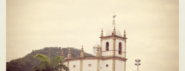 Church of Our Lady of the Glory of the Outeiro is one of 2ª opção.