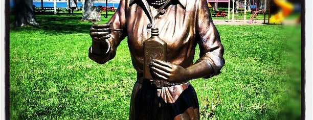 Lucille Ball Memorial Park is one of A & A DAY TRIPPIN.