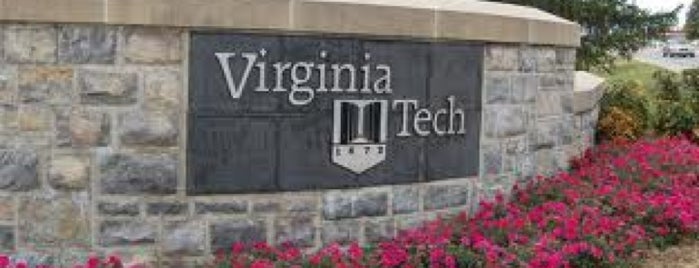 Virginia Tech is one of Lieux qui ont plu à Slightly Stoopid.