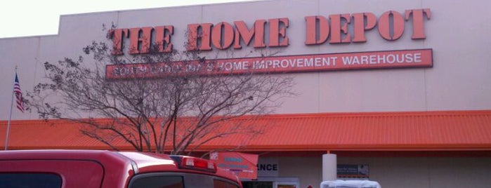 The Home Depot is one of Lieux qui ont plu à Terri.