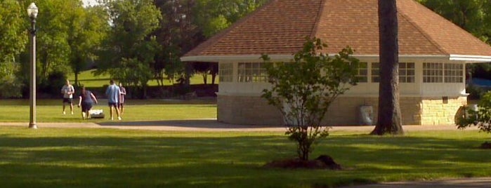 Thiensville Village Park is one of Tempat yang Disukai Karl.