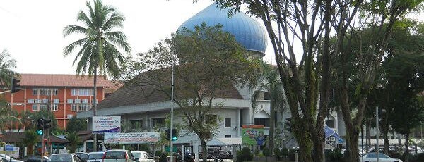 Masjid Saidina Uthman Bin Affan is one of Masjid & Surau.