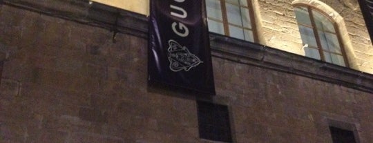 Gucci Museo is one of Firenze.