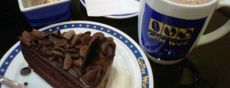 คอฟฟี่ เวิลด์ is one of ╭☆╯Coffee & Bakery ❀●•♪.。.