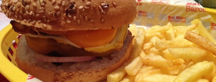 Big J's Burger is one of Hamburguesas de Barcelona.