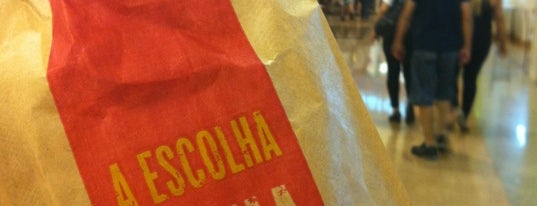 McDonald's is one of Shopping Anália Franco.